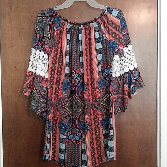 WinWin Tops - Colorful tunic S/M